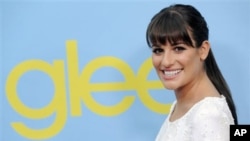 El cantante colombiano Carlos Vives llegó a Virginia para ofrecer un concierto en el Patriot Center como parte de su gira&nbsp; "Corazón Profundo Tour- Como Le Gusta a Mi Pueblo" 2013. [Foto: Mitzi Macias, VOA].