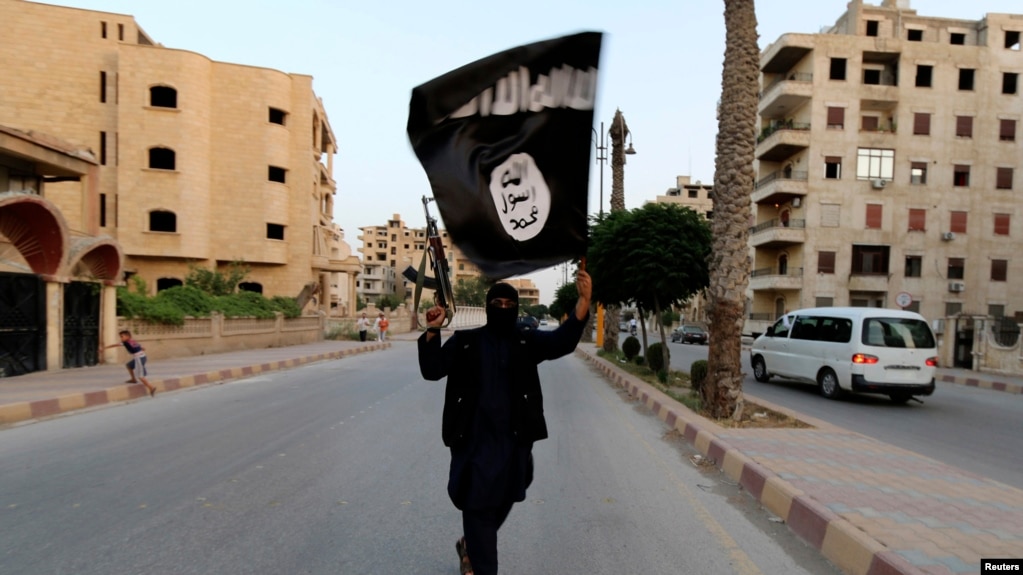 “IŞİD Irak ve Suriye’de Varlığını Koruyor”