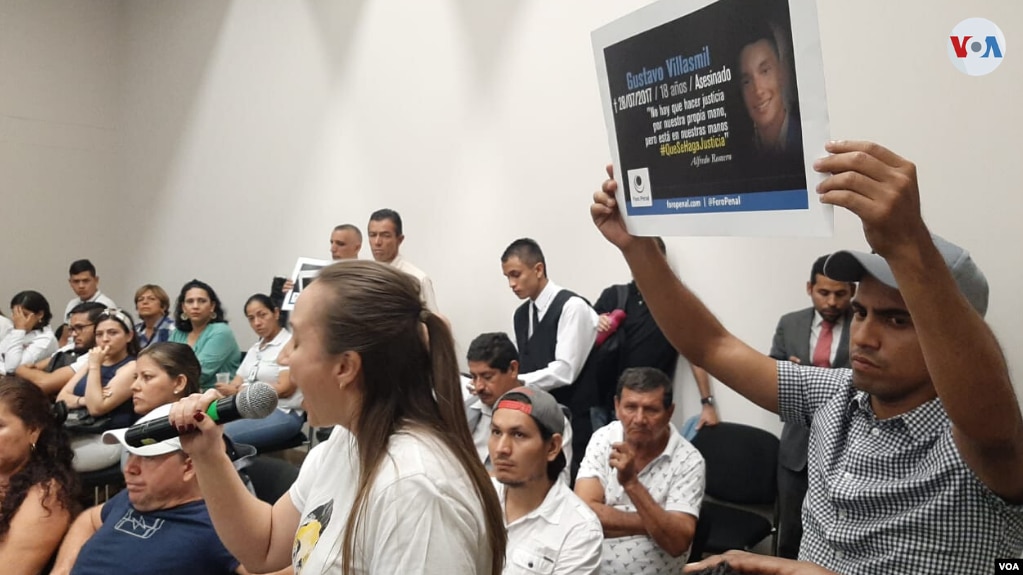 En fotos: CIDH escucha testimonios de venezolanos víctimas del gobierno en disputa de Nicolás Maduro.