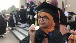 دانشجوی افغان در پاکستان مدال طلا را کمایی کرد