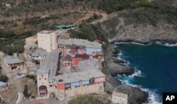 Gunung Athos di Yunani. (Foto: AP)