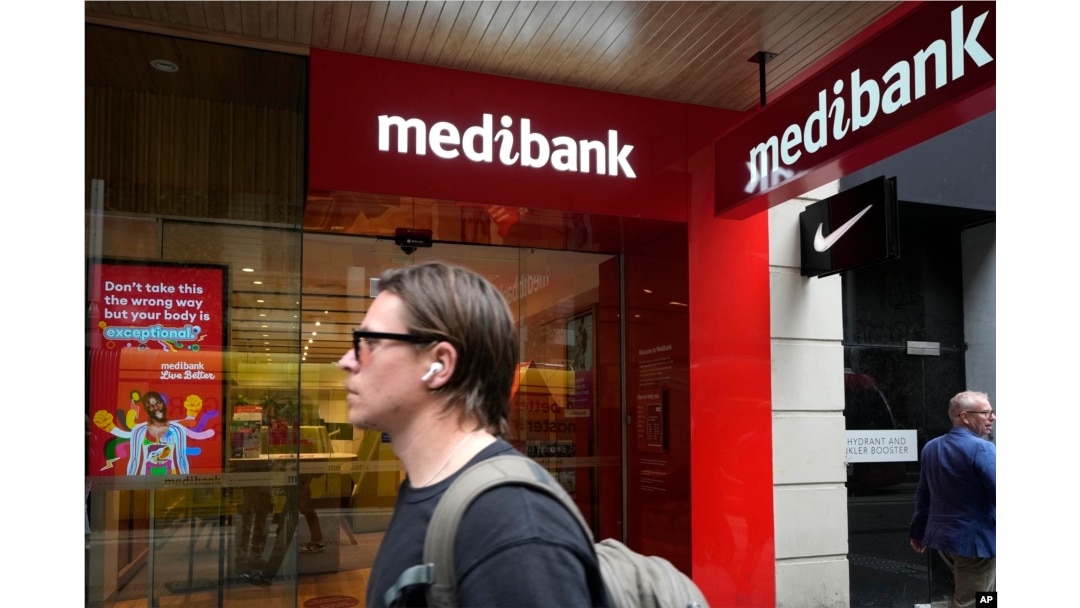 Salah satu kantor Medibank di Sydney, Australia, 26 Oktober 2022. (AP/Rick Rycroft)