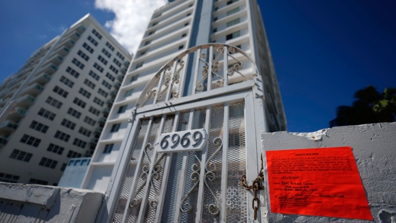 Miami Beach Condo Building Evacuated Near Deadly Collapse