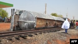 En mai 2019, 76 personnes avaient été tuées et une quarantaine gravement brûlées à Niamey lors de l'explosion d'un camion-citerne.