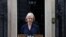 英国首相利兹·特拉斯（Liz Truss）星期四（10月20日）宣布辞去首相职务，她担任首相一共只有44天时间。