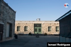 Vista del patio central de la Penitenciaría del Estado de Pensilvania, en Filadelfia. [Foto: Ismael Rodríguez]