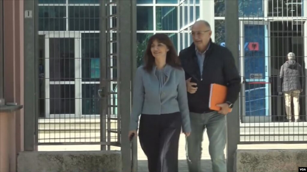 Gara për tunelin e rrugës Kardhiq-Delvinë, nën akuzë ish drejtuesja e ARRSH-së