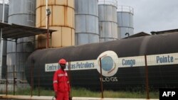 Un employé au Port autonome de Pointe Noire, en République du Congo, le 17 décembre 2019.