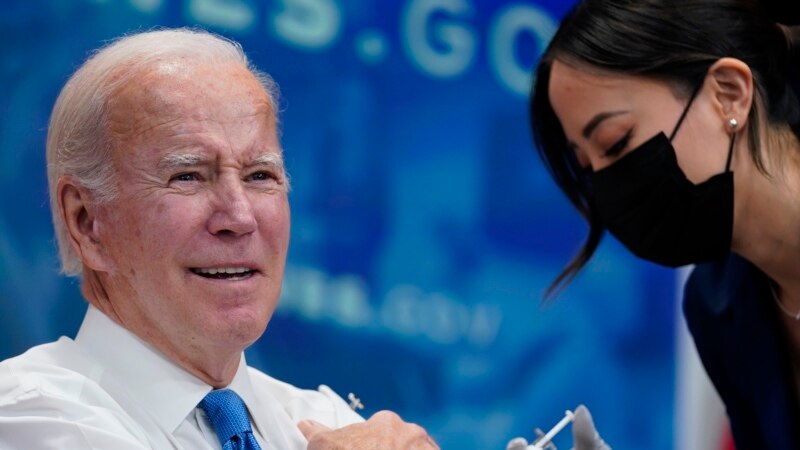 As COVID Funding Hangs in Balance, Biden Urges Americans to Get Boosters