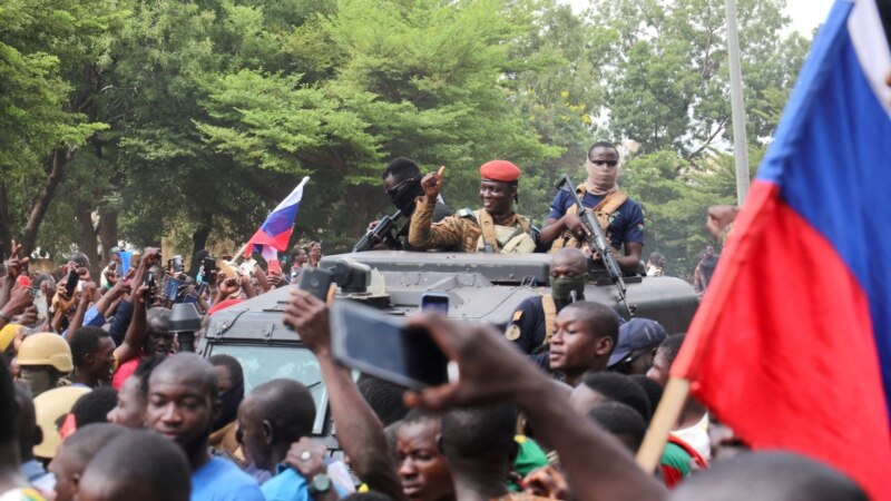 Burkina Faso: la population attend surtout 