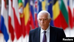 资料照：欧盟外交政策负责人何塞普·博雷利（Josep Borrell）2022年10月3日抵达比利时布鲁塞尔出席欧盟-以色列协会理事会。（路透社照片）