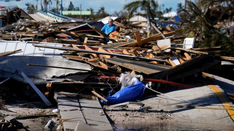 Hurricane Ian Evacuees Return to Devastated Homes, Communities in Florida