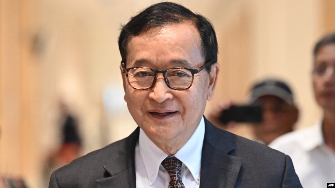 Nhân vật đối lập hàng đầu Campuchia Sam Rainsy (ảnh tư liệu, Paris, tháng 9/2022)