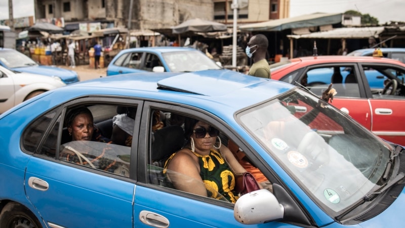 En Côte d'Ivoire, les Woro Woro et Gbaka, transports en commun, coûtent plus chers