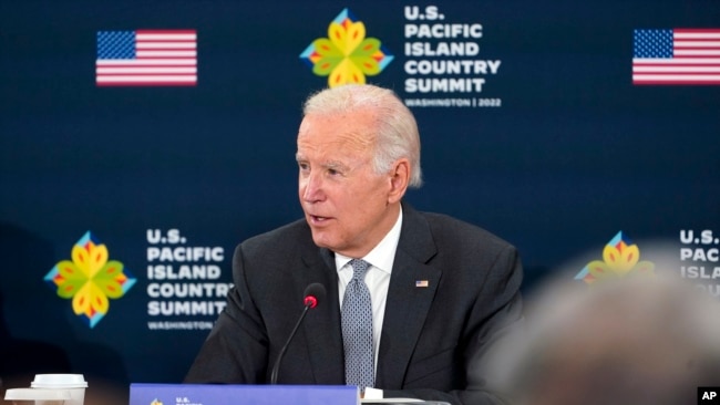 조 바이든 미국 대통령이 29일 워싱턴 D.C. 국무부 청사에서 진행된 미-남태평양도서국가 정상회의에서 발언하고 있다.