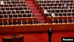中共領導人習近平在北京的人民大會堂出席中共二十大開幕式。 （2022年10月16日）