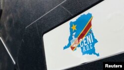 Un sit-in empêché devant la Ceni, Matata Ponyo réagit sur la VOA