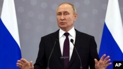 Tổng thống Nga Vladimir Putin nói ông không hối tiếc về cuộc chiến ở Ukraine