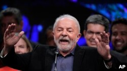 El presidente electo de Brasil, Luiz Inácio Lula da Silva, durante un acto de campaña electoral en Sao Paulo, Brasil, el domingo 2 de octubre de 2022. 