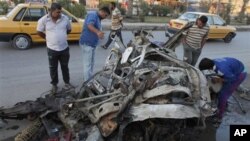 지난달 이라크 바그다드에서 발생한 차량 폭탄테러 현장. (자료사진)