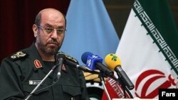 حسین دهقان وزیر دفاع ایران
