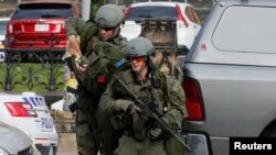 Les forces de sécurité canadiennes déployées au parlement canadien après une fusillade, le 22 octobre 2014.