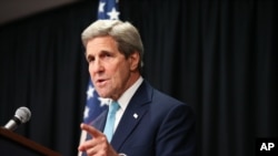 U.S. Secretary of State John Kerry speaks at a news conference at the Nairobi Sankara Hotel, May 4, 2015, in Nairobi, Kenya.