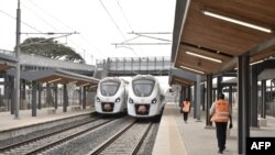 Le train express régional (TER) à Dakar le 22 décembre 2021, lors de son inauguration. 