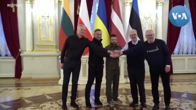Tổng thống bốn nước tới thăm Ukraine cùng lúc, đồng lòng lên án Nga
