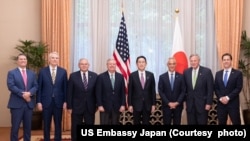 기시다 후미오 일본 총리와 미국 의원 방문단 (람 이매뉴얼 주일 미국대사 트위터) 