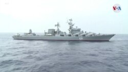 Ucrania se atribuye daños en buque insignia de guerra ruso y Moscú lo niega 