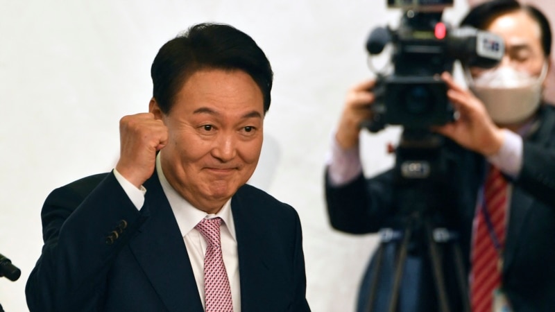 South Koreans May Soon Be Considered One Year Younger