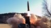 미 전문가들 “북한 전술유도무기 시험, 전술핵 개발 신호…소형 핵탄두 실험 이어질 듯”