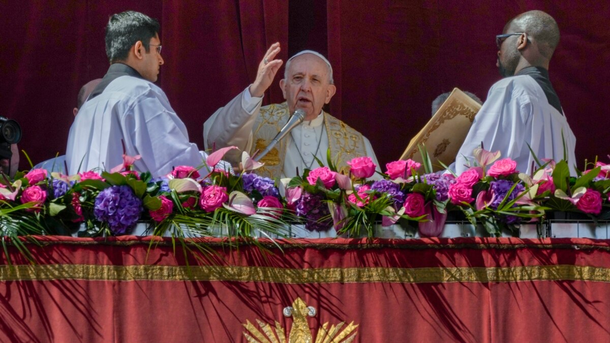 Pope Urges World Not to Surrender to Evil, Violence in Easter of War - Vimarsana News