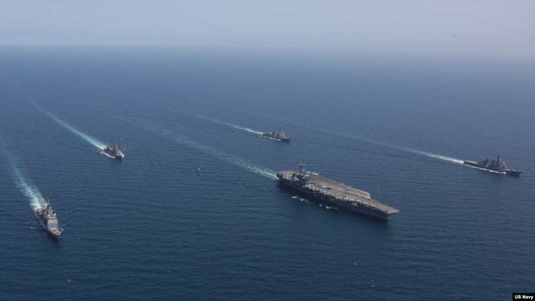 USS Abraham Lincoln u japanskom moru