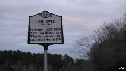 Majikan Omar yang kedua, James Owen, adalah kakak gubernur North Carolina, John Owen. Omar mengaku diperlakukan dengan baik oleh keluarga Owen. (credit: VOA)