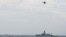 Máy bay F-16 và tàu hải quân của Indonesian hoạt động ở vùng Natuna, gần Biển Đông, hồi tháng 1/2020.