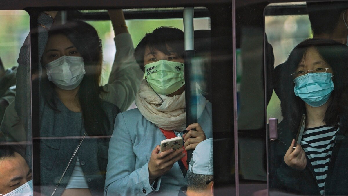 Shanghai Reports First Deaths from Latest Omicron Spread - Vimarsana News
