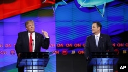 Kandidati za republikansku nominaciju Donald Tramp i Ted Kruz tokom debate u Majamiju.