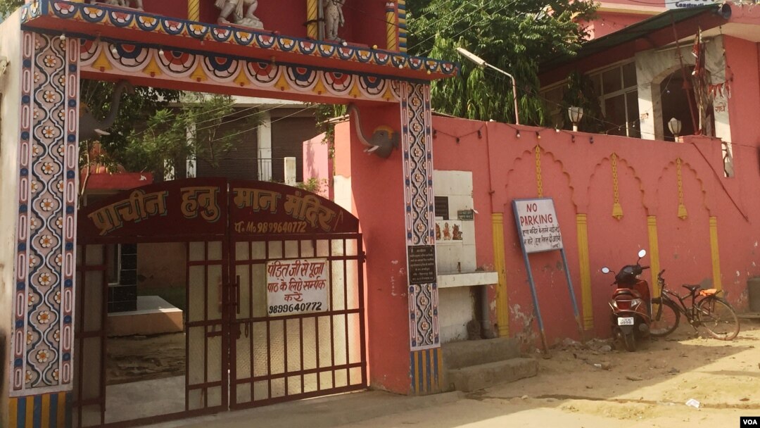 A handful of Hindu temples have placed restrictions on their entry citing age-old traditions. (A. Pasricha/VOA)