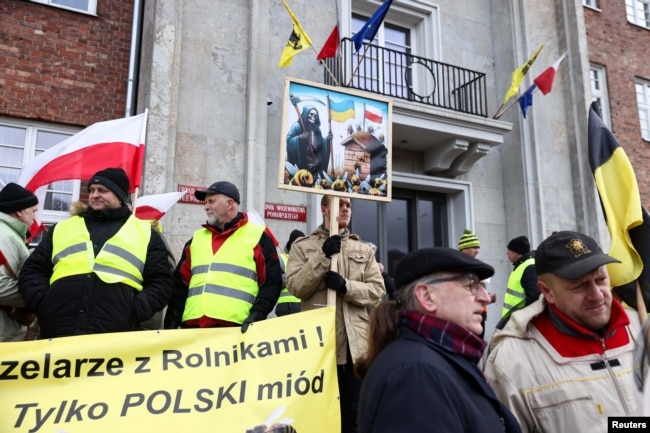 Polish farmers protest over price pressures, taxes and green regulation, grievances shared by farmers across Europe, and against the import of agricultural produce and food products from Ukraine, in Gdansk, Poland, Feb. 20, 2024.