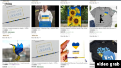 Para pengrajin menggalang dana untuk Ukraina dengan menjual kerajinan bertema Ukraina melalui platform Etsy. (VOA/Maxim Moskalkov)