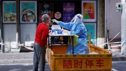 沒完沒了的核酸檢測能幫上海擺脫新冠病毒嗎？