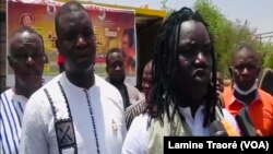 Issouf Sawadogo dit Oskimo, le promoteur de la caravane, Ouagadougou le 18 avril 2022 (VOA/Lamine Traoré)