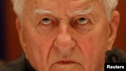 FILE - Germany's former President Richard von Weizsaecker attends a news conference in Berlin, Feb. 3, 2010. 