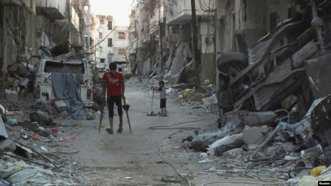 Desde el inicio del conflicto en Siria han muerto más de 100 mil personas y 6 millones han sido desplazadas de sus hogares. 