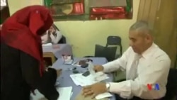 2014-05-28 美國之音視頻新聞: 埃及總統選舉延長投票時間