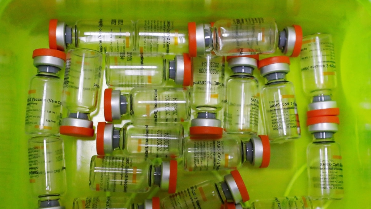 Dose booster sinovac vaccine Indonesia to