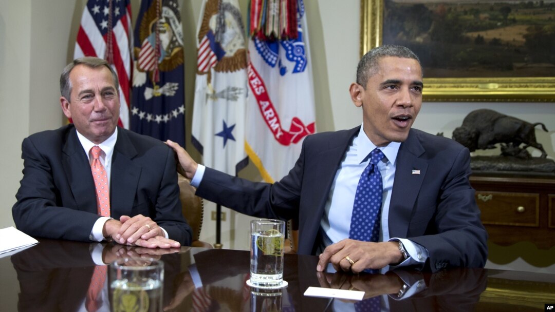 Prezident Barak Obama Vakillar Palatasi spikeri Jon Beyner bilan