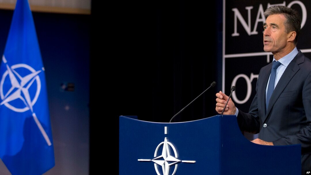 Generalni sekretar NATO-a Anders Fog Ramusen na konferenciji za novinare u Briselu